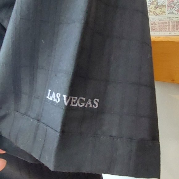 3/$15 Hard Rock Cafe Black Collar Short Sleeve Plaid Las Vegas Location Men's Sm - Picture 5 of 13